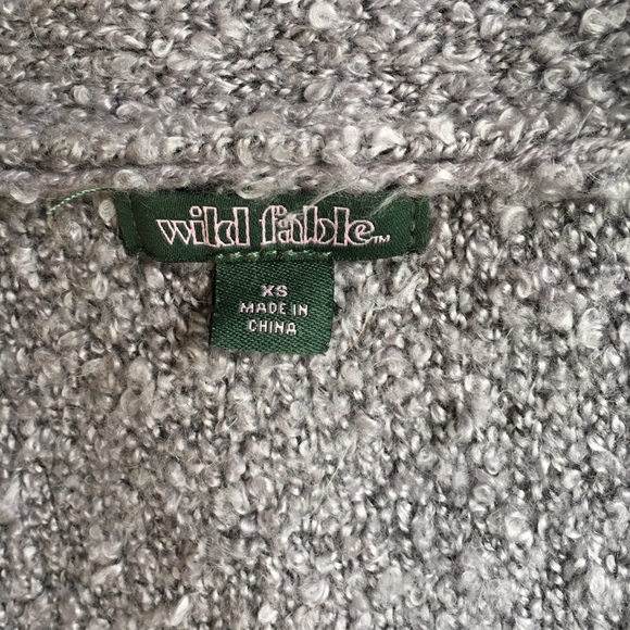 Cropped grey sweater - Picture 3 of 3